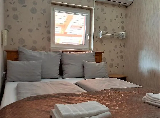 Bocskai Apartmanhaz Apartment